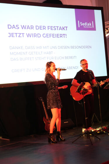 RZK06260 2 RZK06260 2