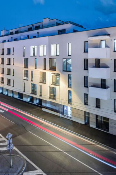 MM_180409_ise-Augustus__94I9028-Edit_ASB_hires MM_180409_ise-Augustus__94I9028-Edit_ASB_hires