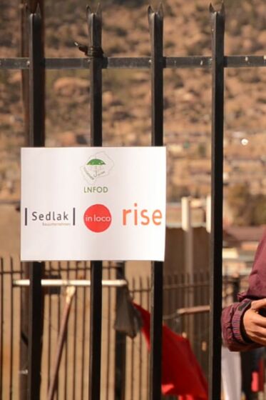 in loco fellow Mosa Nkhabutlane Presenting in loco fellow Mosa Nkhabutlane Presenting