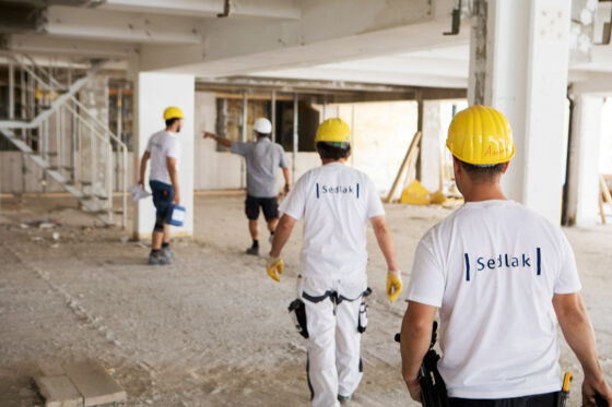 Mitarbeiter am Bau Mitarbeiter am Bau