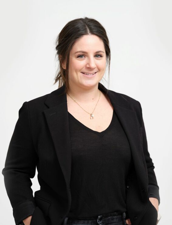 Verkaufsleitung, Marketing Christina Urteil